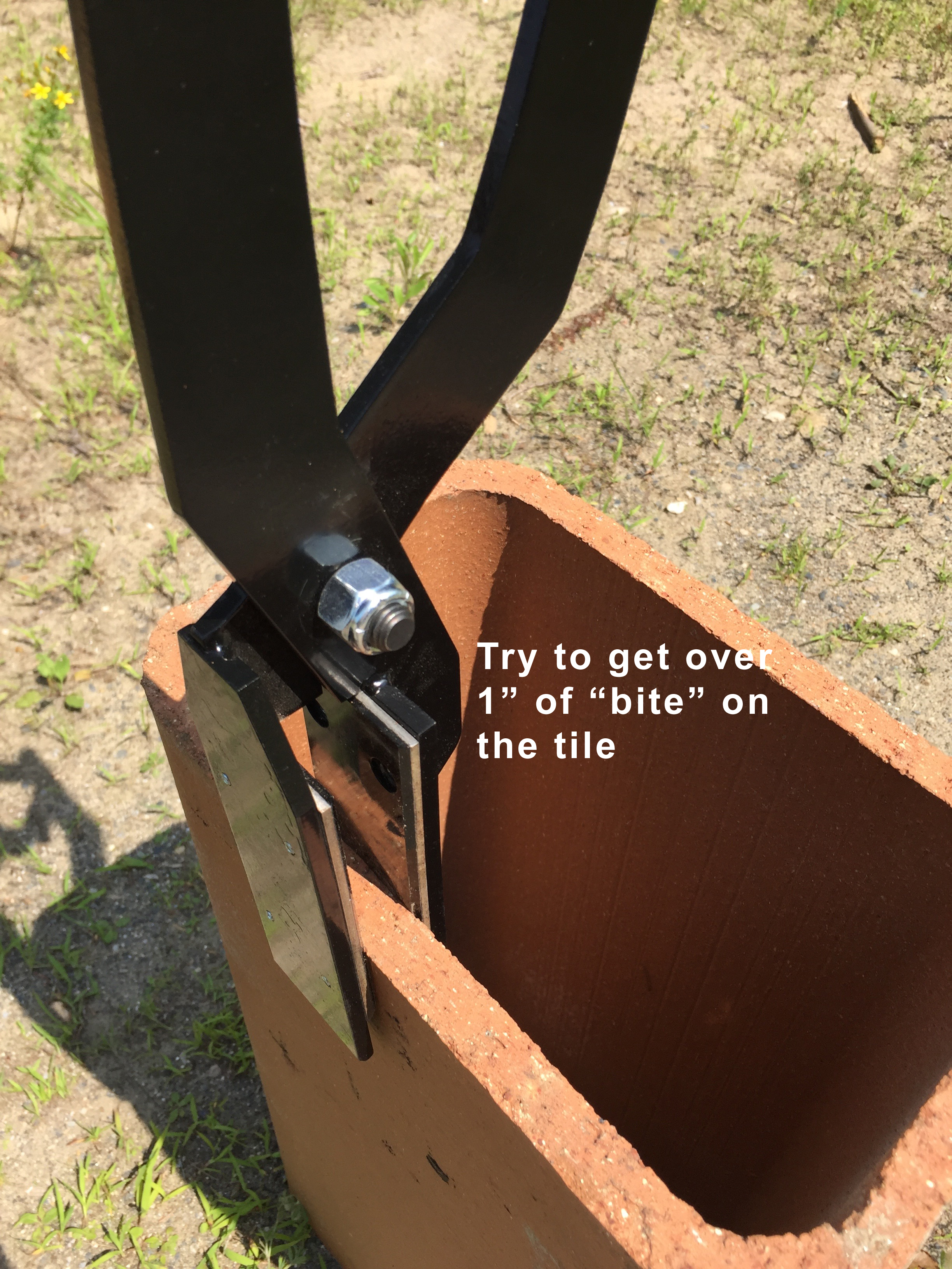 PterodacTILE Tile Setter/Remover w/new slide jaw (old style also pictured for reference)